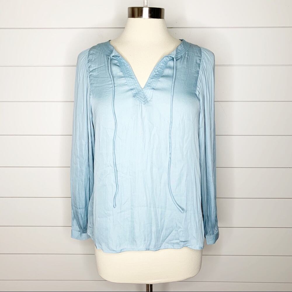 LOFT Split Neck Flowy Puff Sleeve Top Coastal Blue Size XS - Picture 2 of 10